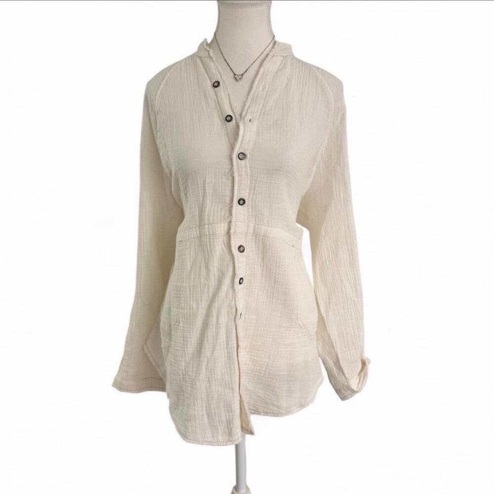 Free people white collard button up size XS oversized euro casual 100% cotton